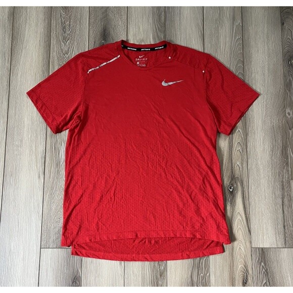 NIKE Running Shirt Size M Dri-Fit Short Sleeve Crew Neck Stretch Red Vented - Picture 1 of 9